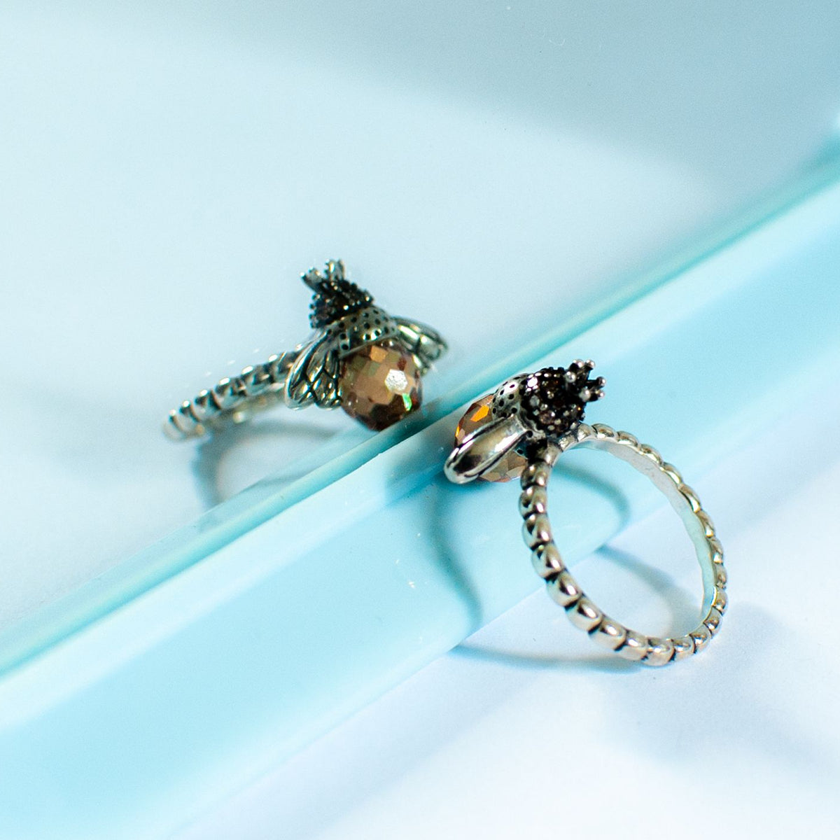 Unlocked 65% OFF - Queen Bee Jewelry Set – Elegant Bee Necklace, Bracelet and Earrings (RING NOT INCLUDED)